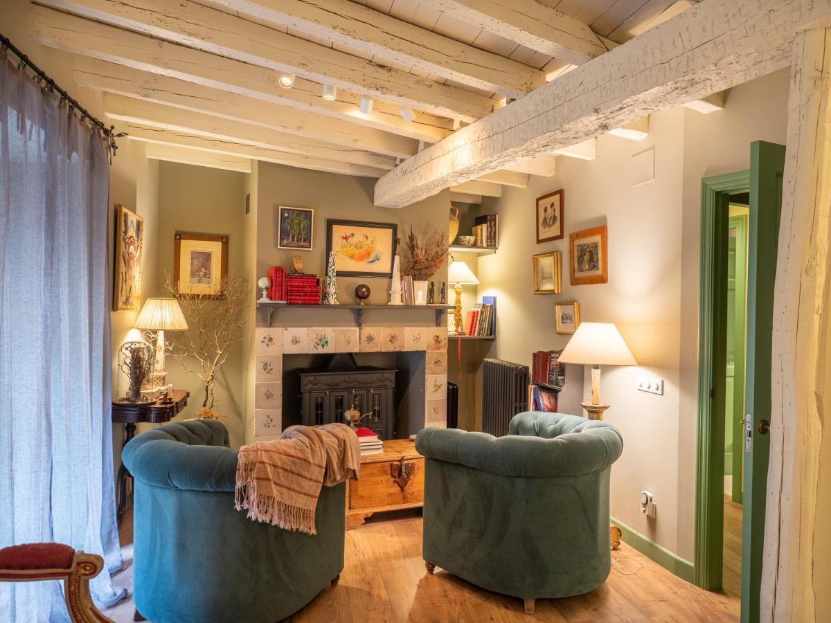 Encantadora Casa De Pueblo Con 5 Hab. En Burgos サント・ドミンゴ・デ・シロス エクステリア 写真