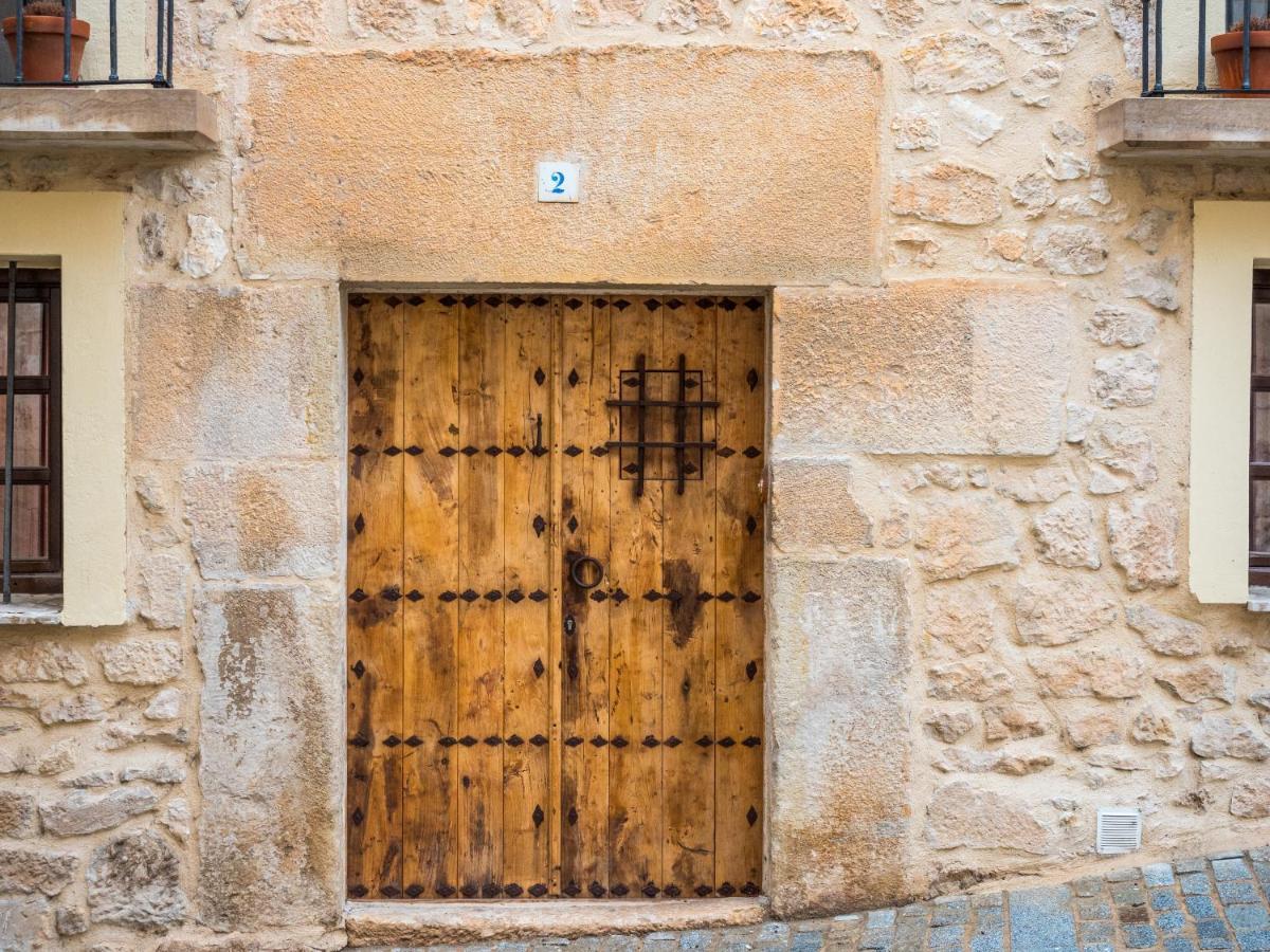 Encantadora Casa De Pueblo Con 5 Hab. En Burgos サント・ドミンゴ・デ・シロス エクステリア 写真