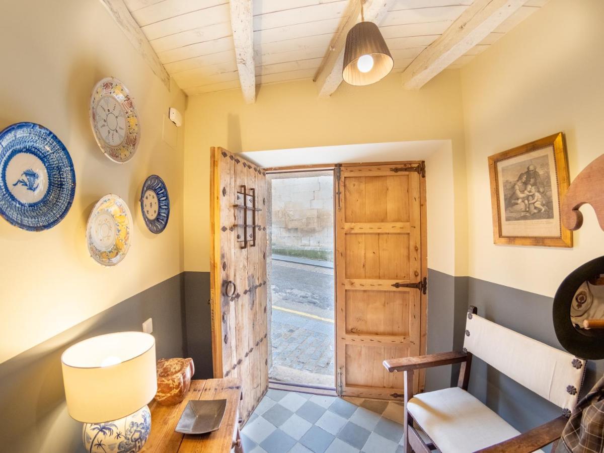 Encantadora Casa De Pueblo Con 5 Hab. En Burgos サント・ドミンゴ・デ・シロス エクステリア 写真